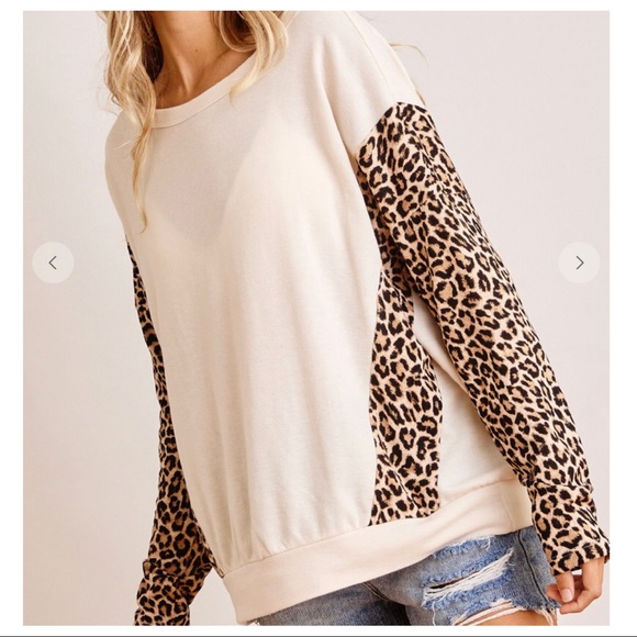 #21 Fabulous Leopard Animal contrast Color block tunic - Picture 3 of 6